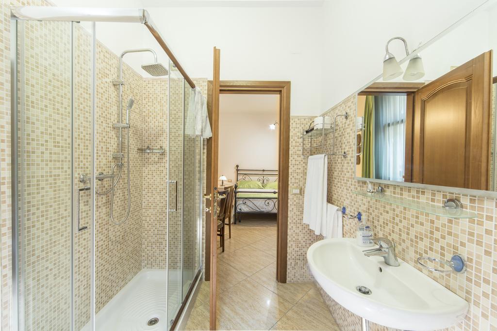 B&B Casa Cavour San Benedetto del Tronto Exteriör bild