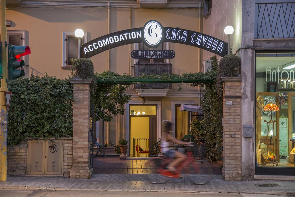B&B Casa Cavour San Benedetto del Tronto Exteriör bild