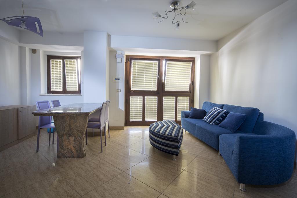 B&B Casa Cavour San Benedetto del Tronto Exteriör bild